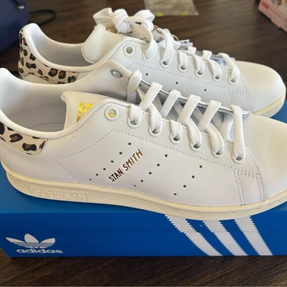 Adidas Stan Smith shoes size 8 - Picture 1 of 3